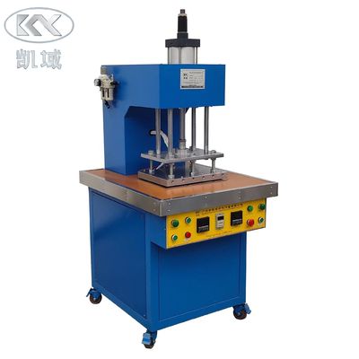 Good price Precision Clothing Logo Embossed Machine For Silicone Label online