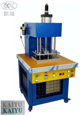 Good price Adjustable Cotton 3D Fabric Embossing Machine Pneumatic Cold Press online