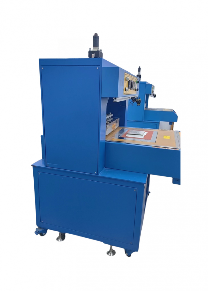 PLC 3D Fabric Embossing Machine Touchscreen Silicone Label Machine
